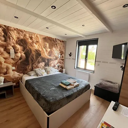 Les 5 Themes Oda ve Kahvaltı 3*